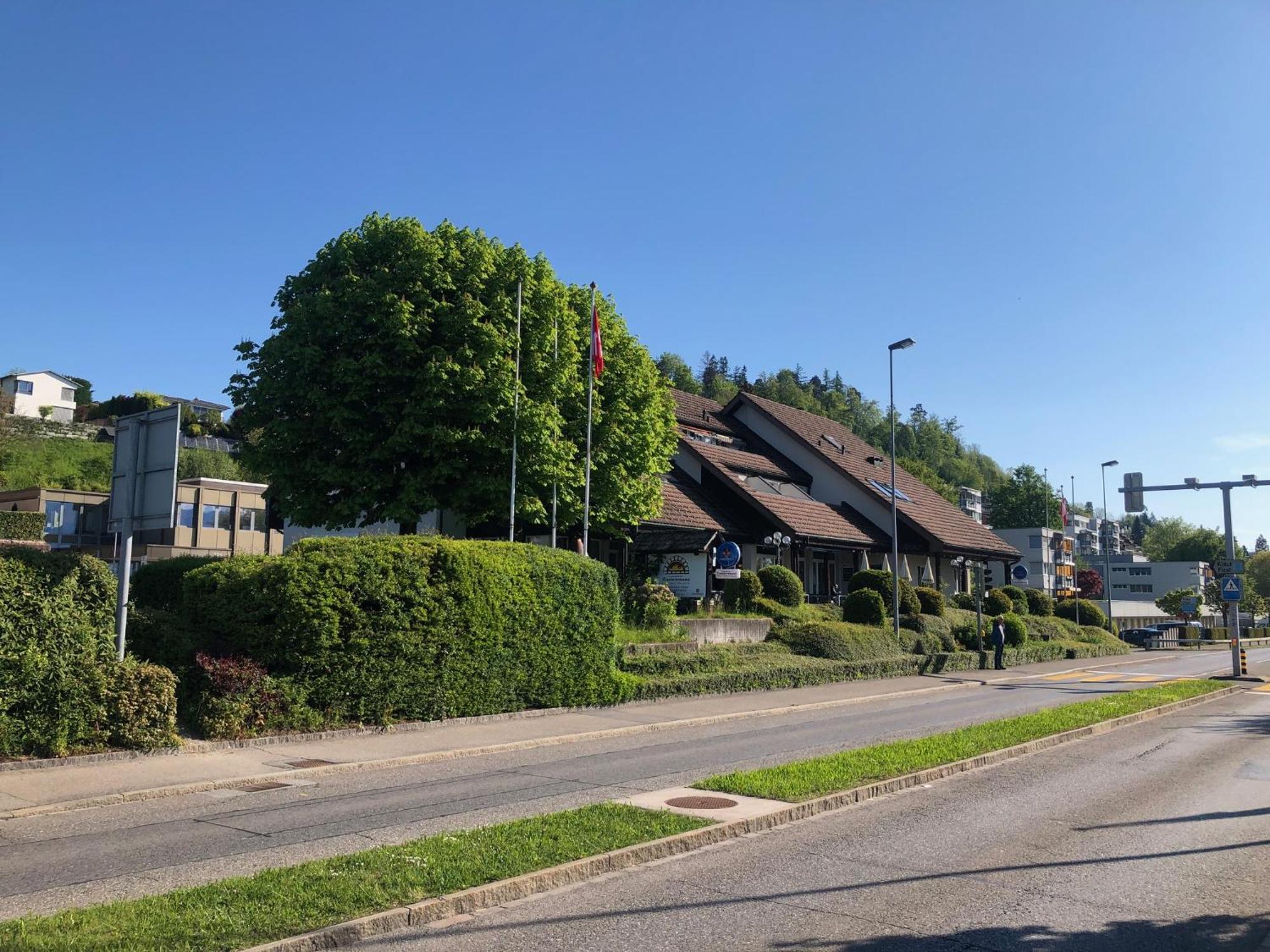 Landgasthof Zum Zimmermann Jona - Rapperswil ภายนอก รูปภาพ